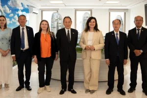 Японська бізнес-делегація відвідала будівництво Intergal City у Києві