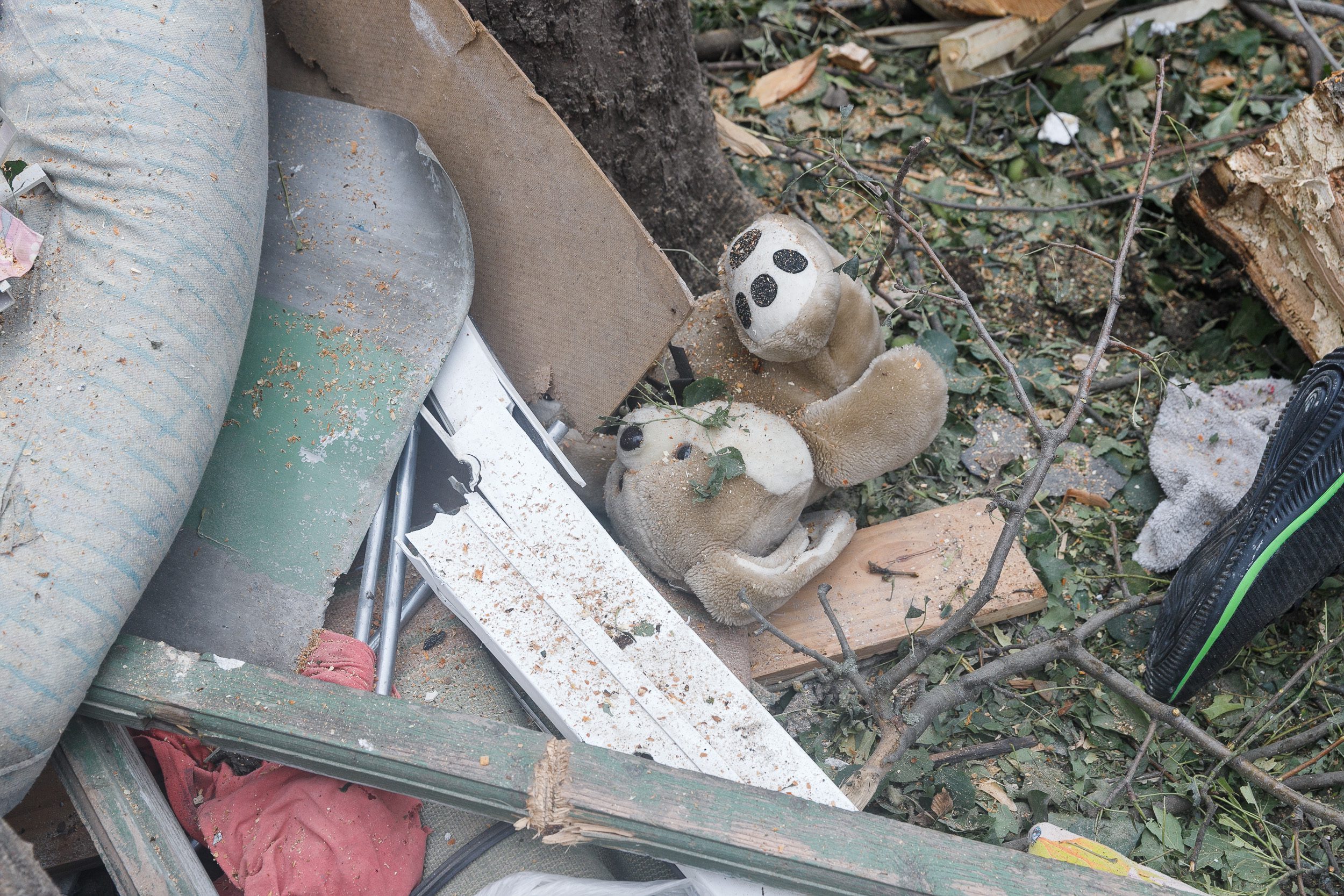 Нічна атака на Київ: вже 9 загиблих, серед них дитина (фото)