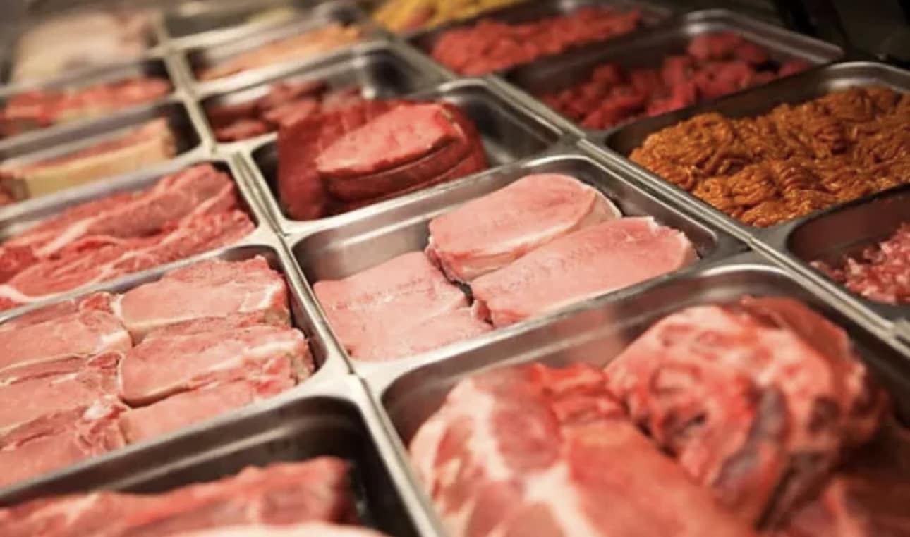 У звʼязку зі спекою швидкопсувні продукти на столичних ярмарках можна купити лише до 12:00 У звʼязку зі спекою швидкопсувні продукти на столичних ярмарках можна купити лише до 12:00