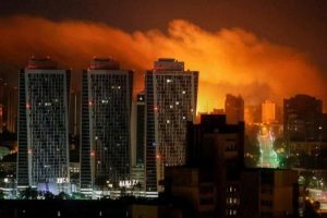 Окупанти вночі атакували Україну майже 400-ма ударними БпЛА та 18-ма ракетами різних типів Окупанти вночі атакували Україну майже 400-ма ударними БпЛА та 18-ма ракетами різних типів