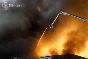 Минулої ночі окупанти атакували Україну балістичною ракетою та 400-ма ударними БпЛА Минулої ночі окупанти атакували Україну балістичною ракетою та 400-ма ударними БпЛА