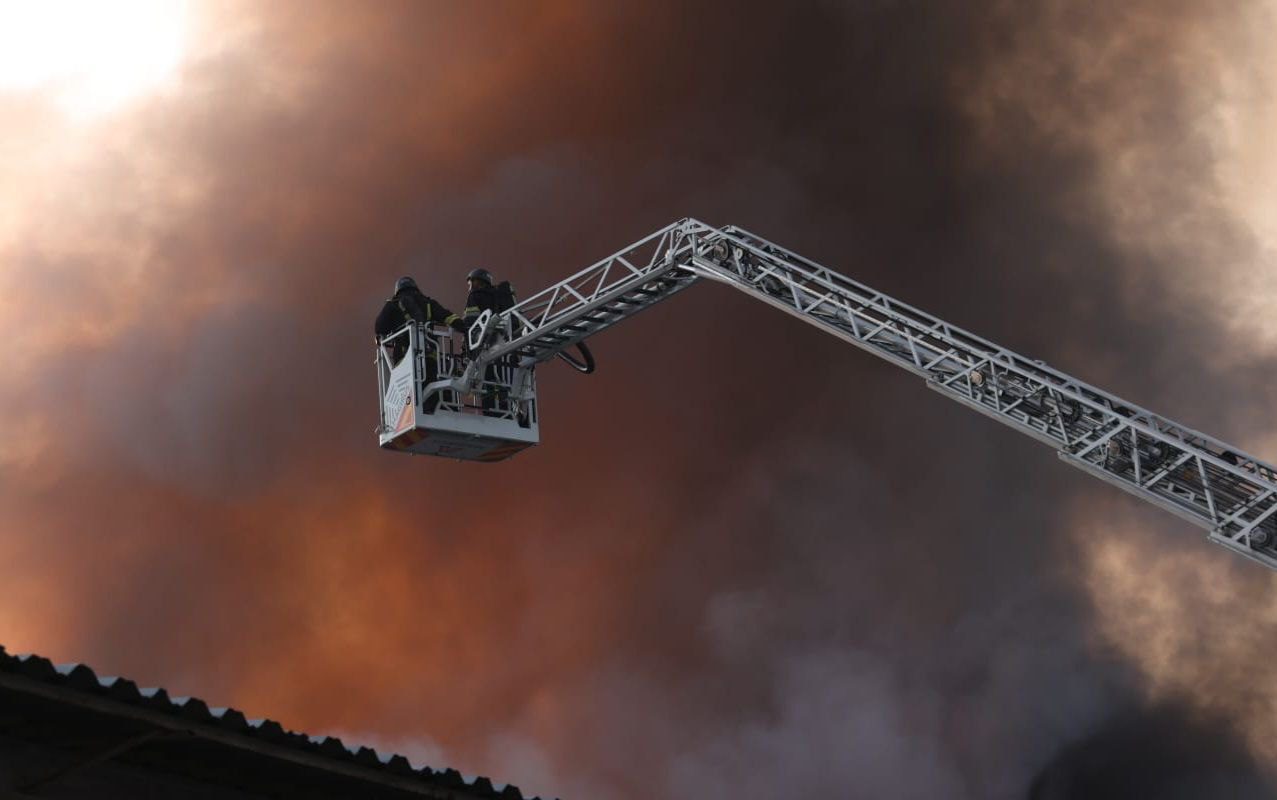 Вночі окупанти ударними БпЛА масовано атакували Дніпро Вночі окупанти ударними БпЛА масовано атакували Дніпро