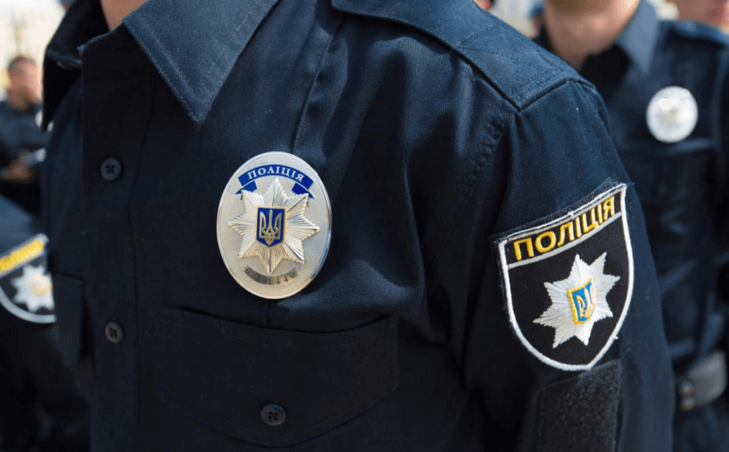 Поліція розпочала розслідування за фактом демонстрації нацистської символіки на столичному Печерську Поліція розпочала розслідування за фактом демонстрації нацистської символіки на столичному Печерську