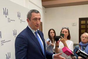 ВАКС не відсторонив Чернишова від урядової посади ВАКС не відсторонив Чернишова від урядової посади