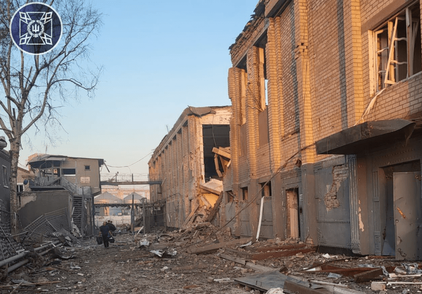 Удар КАБами по виправній колонії у Запорізькій області: 17 людей загинули, 42 - отримали поранення (фото)