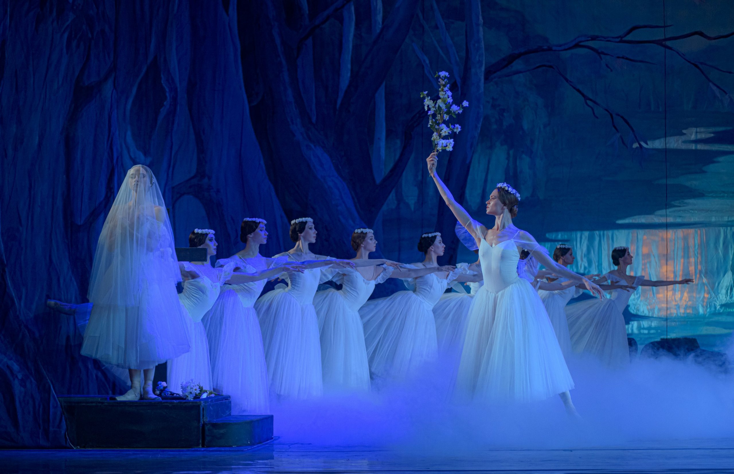 Нацопера у липні: романтична “Жізель”, трагічна “Кармен” та гала-концерт на завершення 157-го театрального сезону