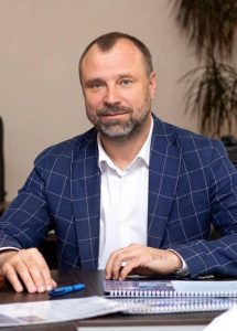 Вже чотири дитячі будинки сімейного типу Бориспільського району забезпечені транспортом, — голова Бориспільської РДА Руслан Дяченко Вже чотири дитячі будинки сімейного типу Бориспільського району забезпечені транспортом, — голова Бориспільської РДА Руслан Дяченко