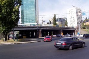 Аварійну естакаду на п-ті Повітряних сил відремонтують за 23 млн гривень