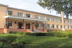 В Озернянському ліцеї на Білоцерківщині за 28 млн гривень зібралися будувати укриття