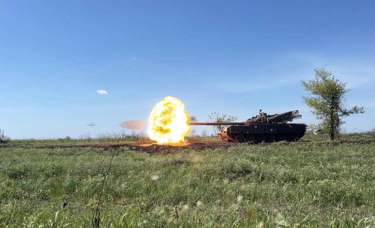 Ворог за добу втратив близько півсотні артсистем та 900 вояків, - Генштаб ЗСУ