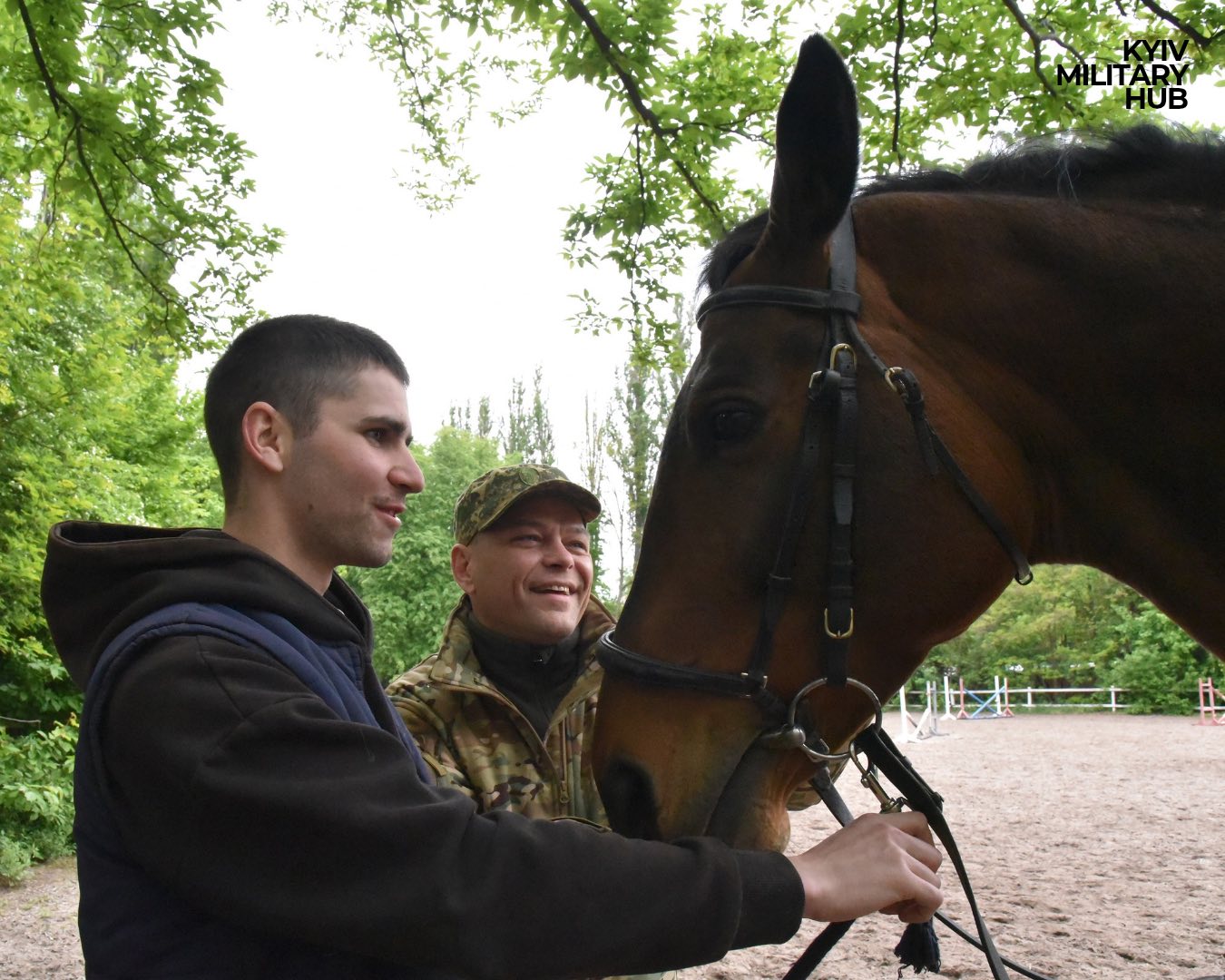 Де у Києві сходити на іпотерапію і де є акції для ветеранів, військових та їхніх сімей