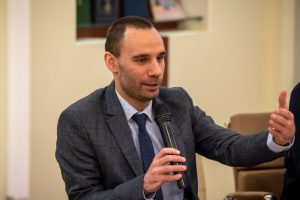 Олег Магалецький: “Moscovia delenda est – тільки так ми убезпечимося від агресивних рецидивів з боку т.зв. російської федерації” Олег Магалецький: “Moscovia delenda est - тільки так ми убезпечимося від агресивних рецидивів з боку т.зв. російської федерації”