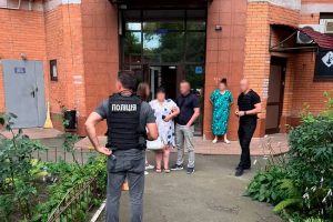 У Києві викрили шахрайку, яка вимагала 5000 доларів за “допомогу” з переоформленням інвалідності У Києві викрили шахрайку, яка вимагала 5000 доларів за “допомогу” з переоформленням інвалідності
