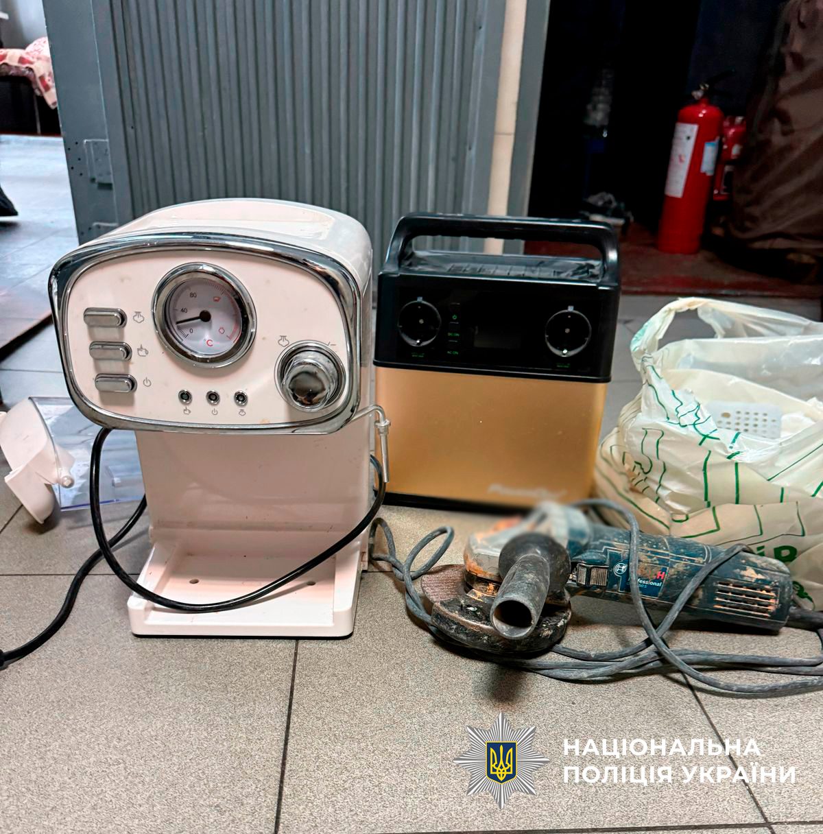 У Києві затримали ремонтника, який у перших же день роботи обікрав квартиру клієнтів