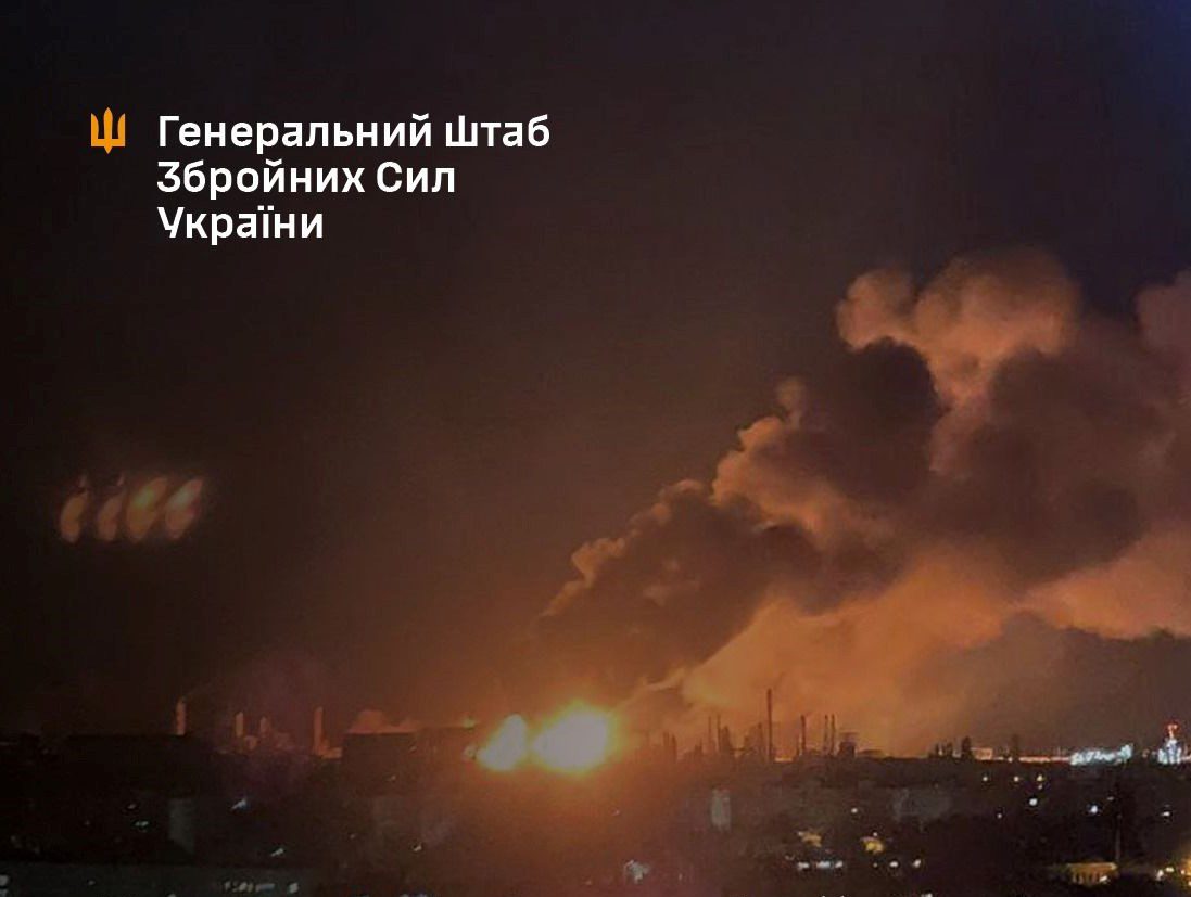 Сили оборони України вчергове уразили "нафтопереробку" окупантів