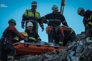 У Києві число вбитих російською атакою зросло до 21 особи У Києві число вбитих російською атакою зросло до 21 особи
