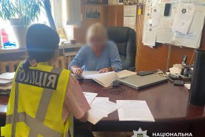 Гендиректорку “Київської фортеці” підозрюють у розтраті 1,2 млн гривень при реставрації музею Гендиректорку "Київської фортеці" підозрюють у розтраті 1,2 млн гривень при реставрації музею