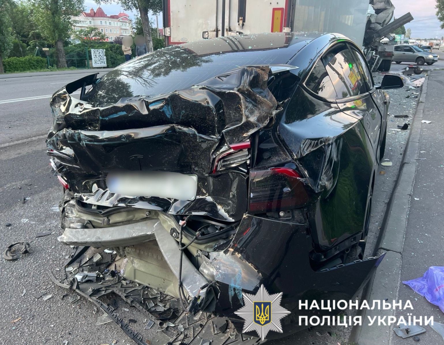 На Київщині водій вантажівки спровокував ДТП з п'ятьма легковиками (фото) На Київщині сталось ДТП за участі кількох транспортних засобів (фото)