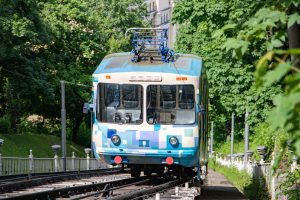 Столичний фунікулер відновив роботу після планового ремонту
