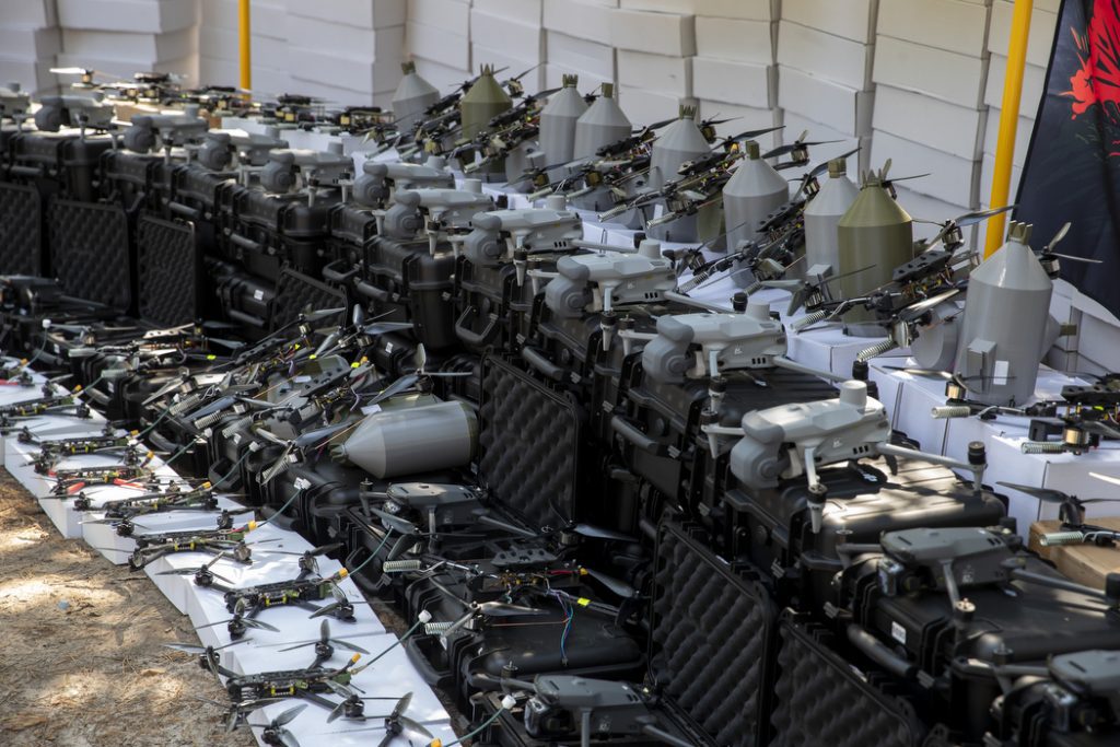 Громада Києва передала ще 900 дронів для 5 ОШБр ЗСУ Громада Києва передала ще 900 дронів для 5 ОШБр ЗСУ