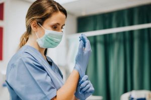 У столиці зберігається дефіцит кадрів у сферах обслуговування та медицини У столиці зберігається дефіцит кадрів у сферах обслуговування та медицини