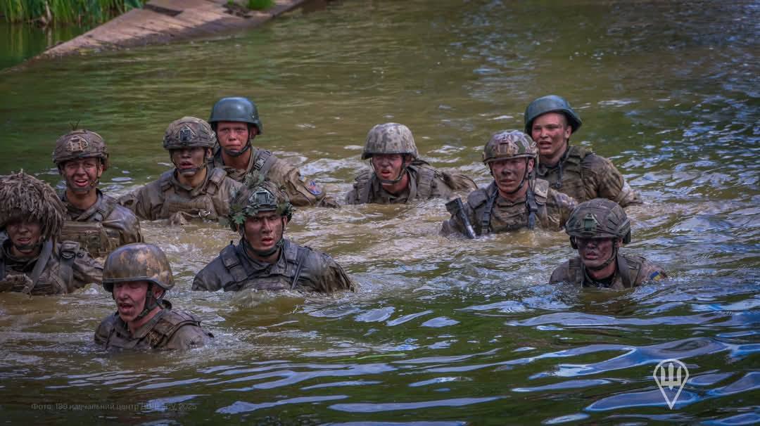 За добу армія рф втратила 880 осіб та 325 БПЛА, - Генштаб ЗСУ За добу армія рф втратила 880 осіб та 325 БПЛА, - Генштаб ЗСУ