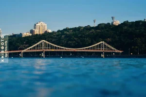 Парковий міст у Києві до середини грудня частково обмежать для пішоходів через ремонт (схема) Парковий міст у Києві до середини грудня частково обмежать для пішоходів через ремонт (схема)