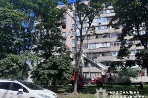 У Києві підозрюваний підірвав квартиру під час затримання