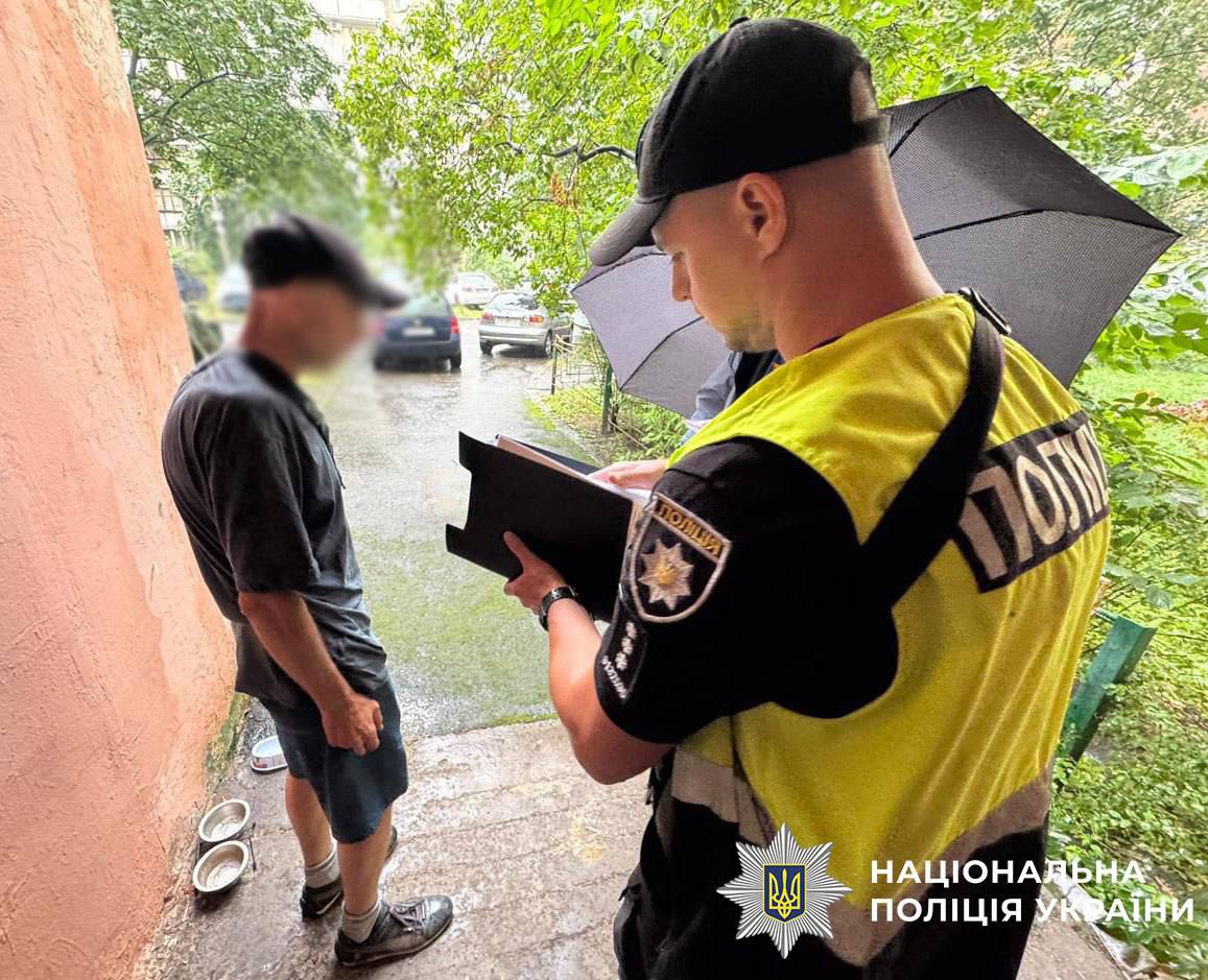 На Оболоні нетверезий чоловік кинув світло-шумову гранату