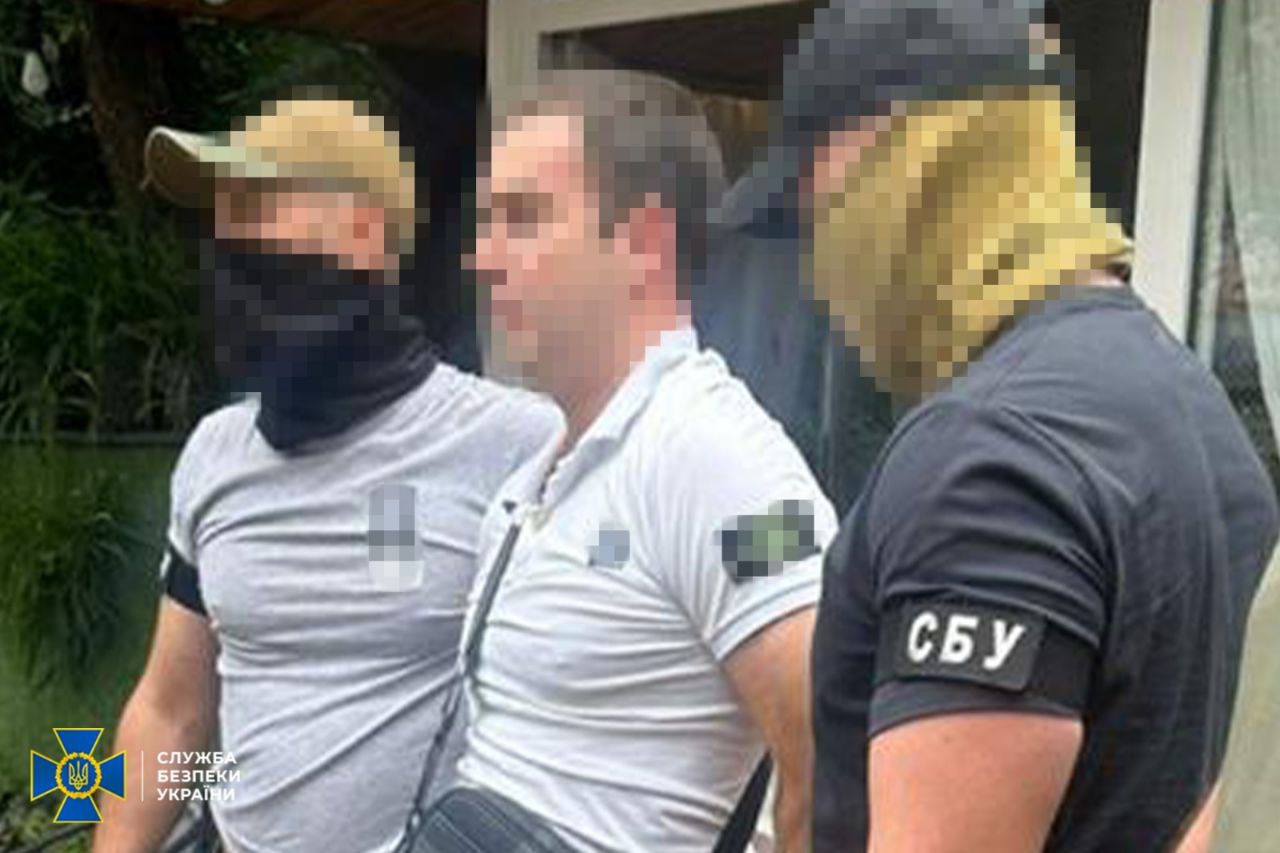 У Києві викрили підпільну типографію для «ухилянтів» (фото)
