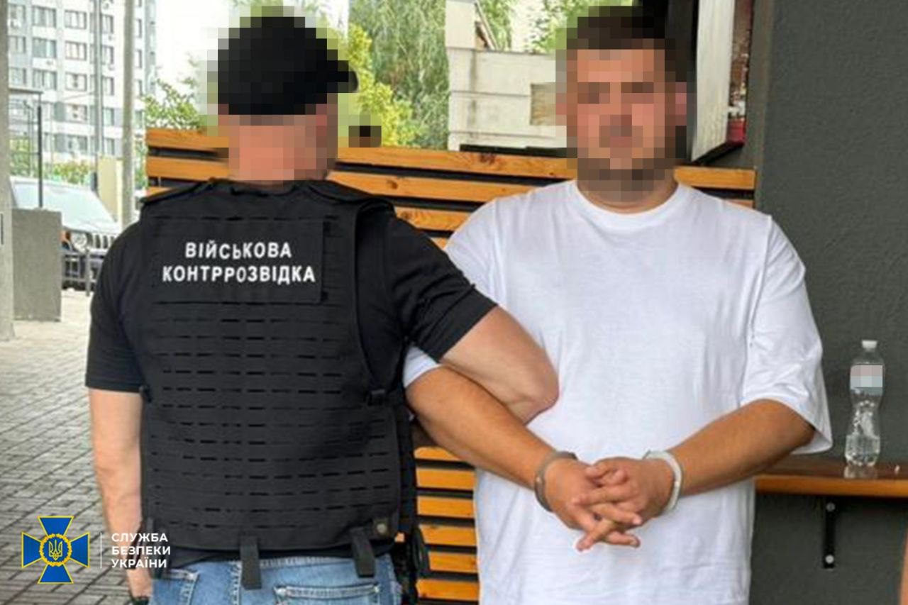 У Києві викрили підпільну типографію для «ухилянтів» (фото)