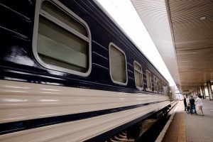 “Укрзалізниця” включила щойно отримані нові вагони до складу поїзда Київ - Івано-Франківськ