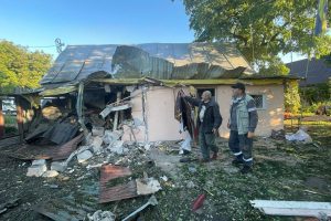 Мер Сапожко показав наслідки російської атаки в Требухові