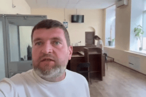 Печерський суд скасував рішення про відсторонення мера Ірпеня Маркушина Печерський суд скасував рішення про відсторонення мера Ірпеня Маркушина