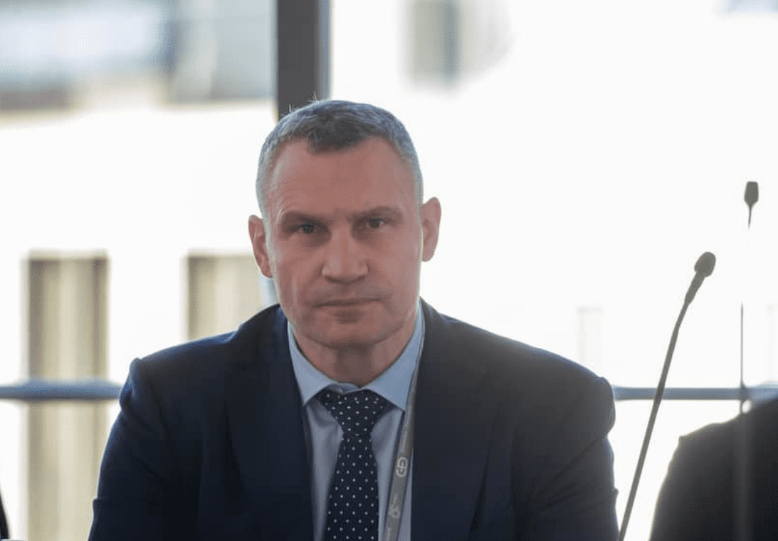 Кличко назвав оголошення нових підозр посадовцям КМДА "інформаційним димом"