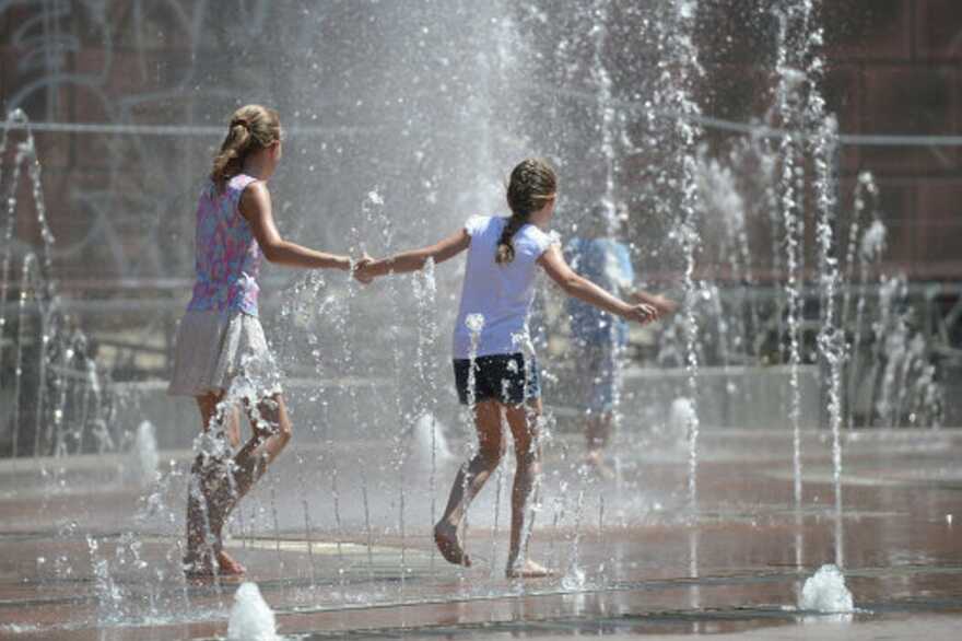 Липень у Києві виявився теплішим за кліматичну норму на 1,3°С