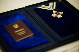 Закатовану у російському полоні журналістку Вікторію Рощину нагороджено орденом Свободи Закатовану у російському полоні журналістку Вікторію Рощину нагороджено орденом Свободи