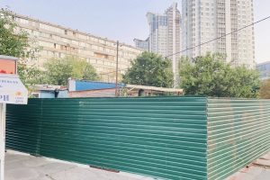 Громада Києва заявляє про незаконні будівельні роботи у сквері імені Павла Тичини на Березняках Громада Києва заявляє про незаконні будівельні роботи у сквері імені Павла Тичини на Березняках