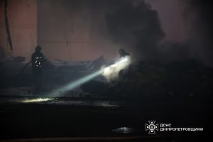 У Дніпрі після атаки БПЛА повідомляли про хімічну небезпеку