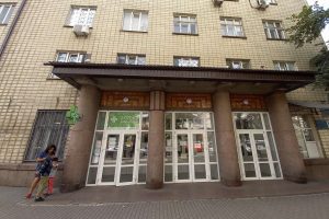 У Голосіївському районі за 1,49 млн гривень ремонтуватимуть пошкоджений обстрілом медзаклад (адреса) У Голосіївському районі за 1,49 млн гривень ремонтуватимуть пошкоджений обстрілом медзаклад (адреса)