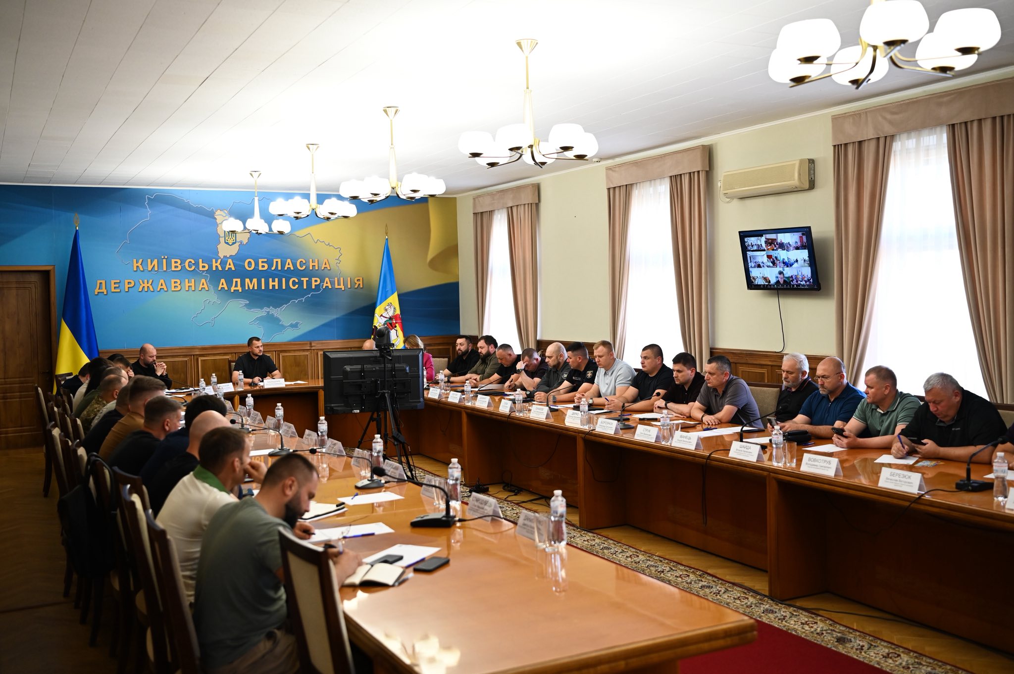 Микола Калашник: Питанням безпеки людей та стійкості Київщини було присвячене чергове засідання оперативного штабу Ради оборони області