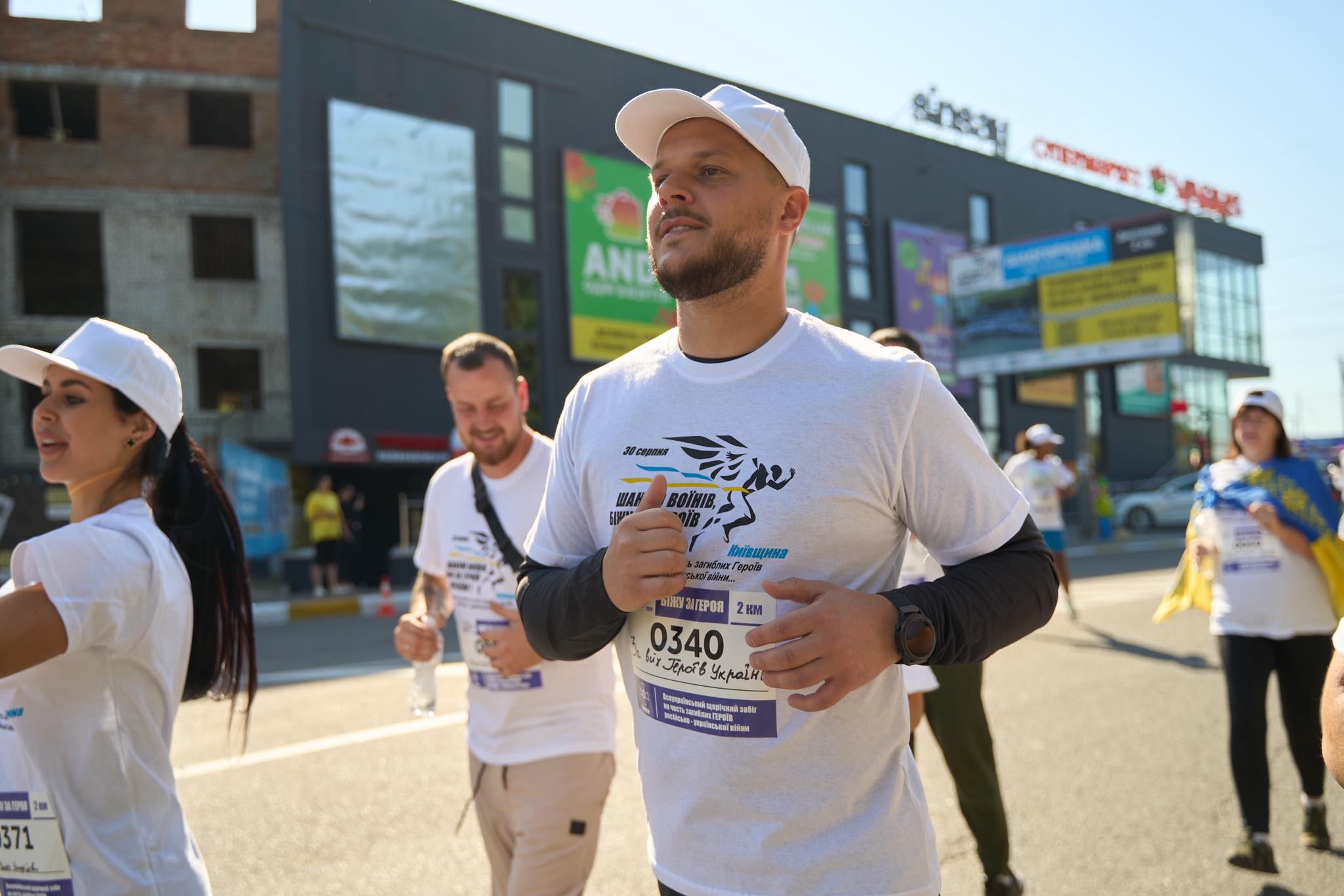Микола Калашник долучився до патріотичного забігу «Шаную воїнів, біжу за Героїв України»