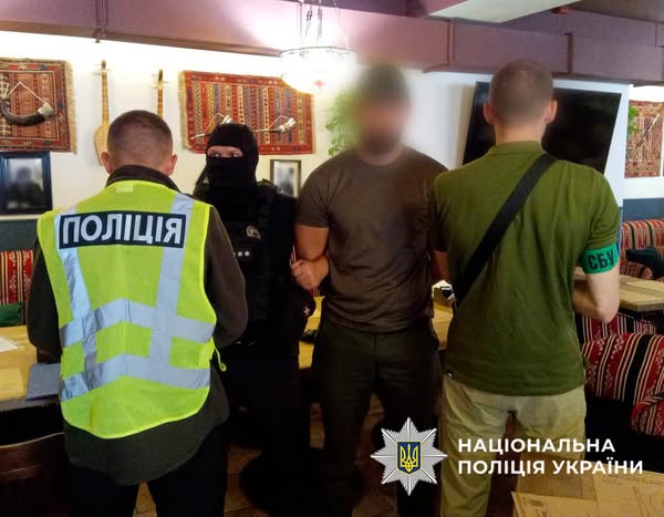 Киянин за 12 тисяч доларів переправляв призовників за кордон, – поліція Киянин за 12 тисяч доларів переправляв призовників за кордон, – поліція