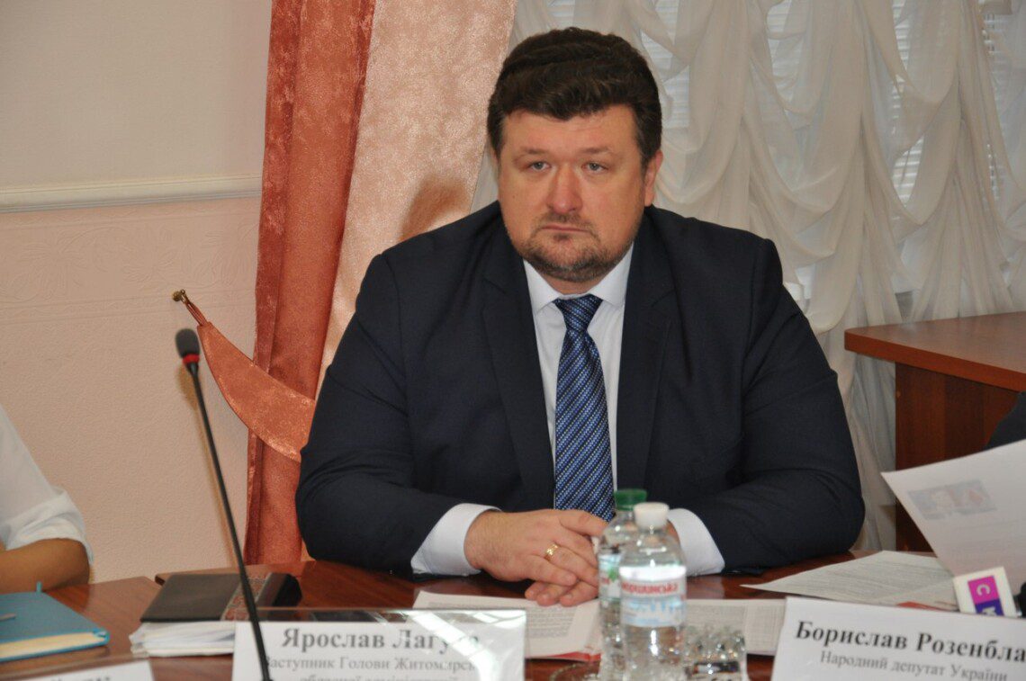 САП вимагає визнати необґрунтованими й конфіскувати активи родини ексголови Дарницької РДА