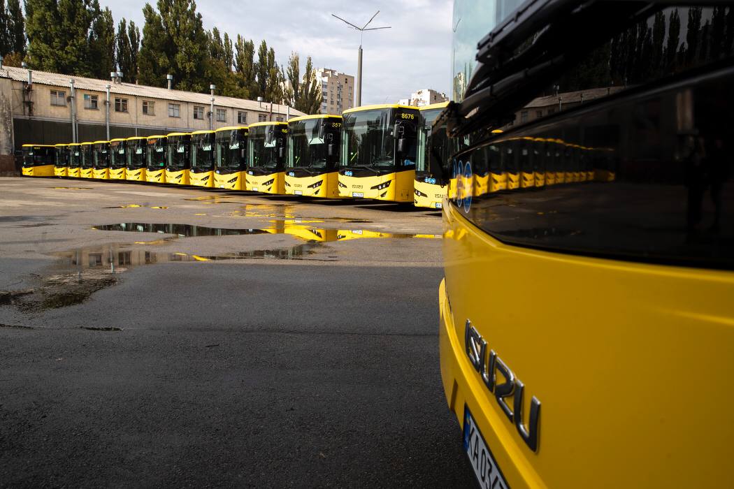 Київ отримав першу партію автобусів, придбаних у межах угоди з ЄІБ