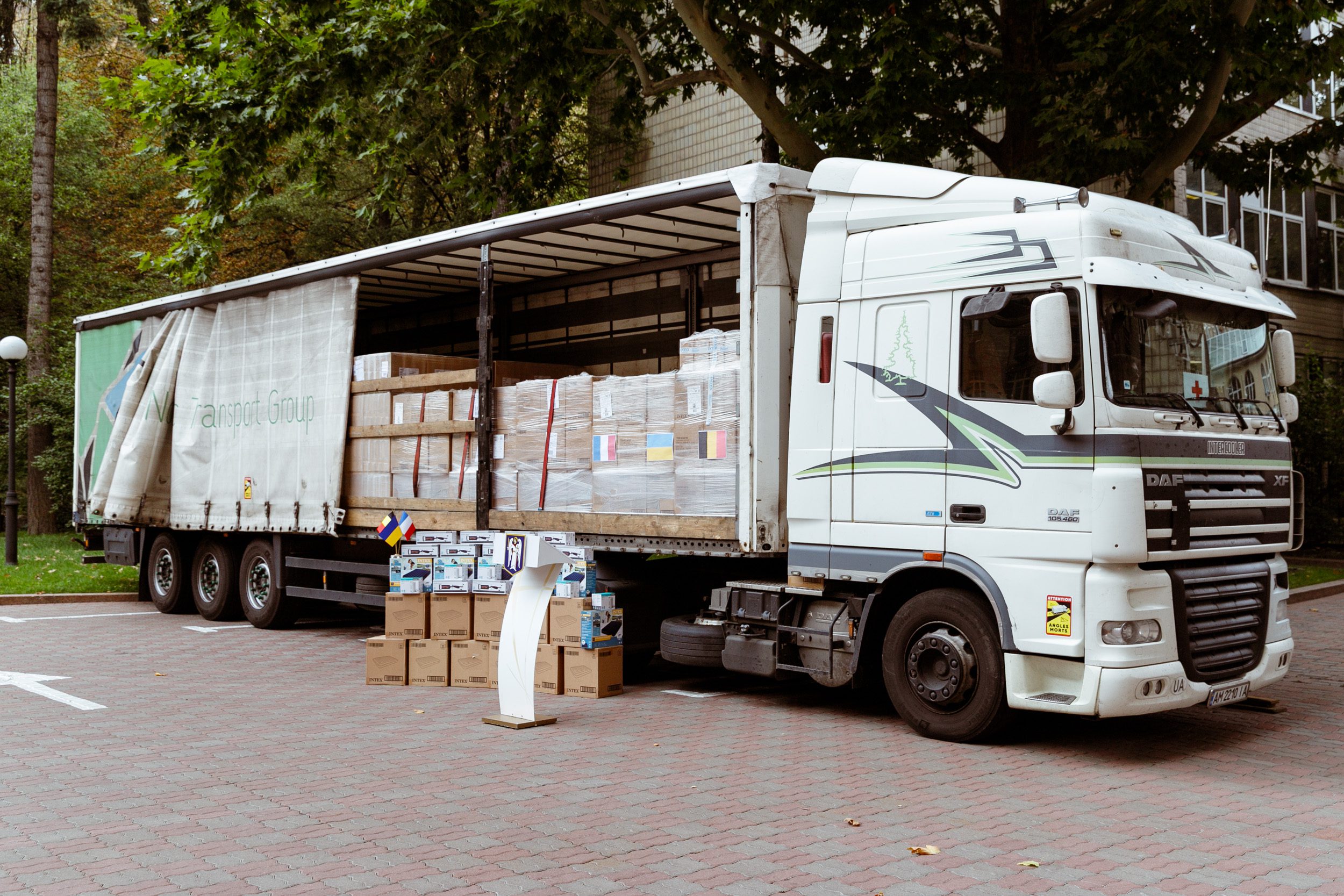 Столиця отримала допомогу від партнерів із Бельгії та Франції для облаштування укриттів