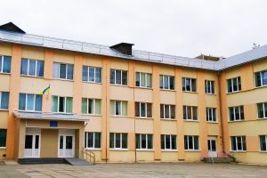 Броварський ліцей №10 оснастять новим обладнанням для навчання і STEM-лабораторій