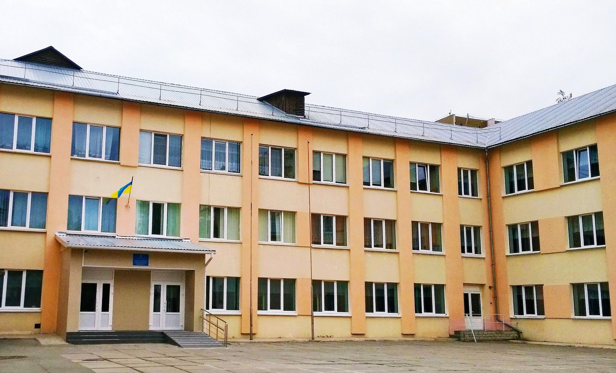 Броварський ліцей №10 оснастять новим обладнанням для навчання і STEM-лабораторій