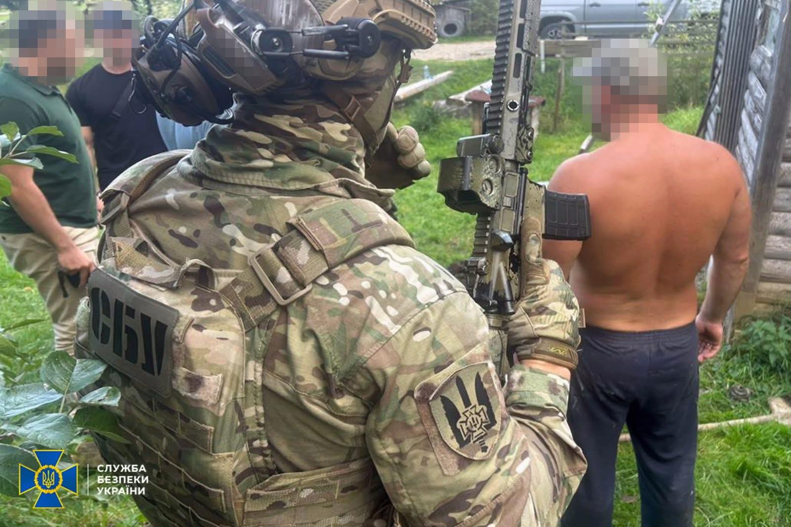 Правоохоронці затримали «екссмотрящого» за Оленівською колонією Правоохоронці затримали «екссмотрящого» за Оленівською колонією