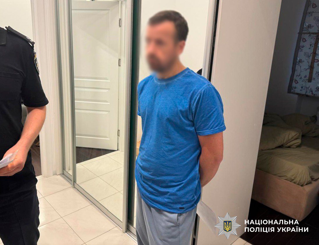 Правоохоронці викрили схему заволодіння землями Нацмузею народної архітектури та побуту у Пирогові У Києві викрили схему заволодіння землями Нацмузею народної архітектури та побуту